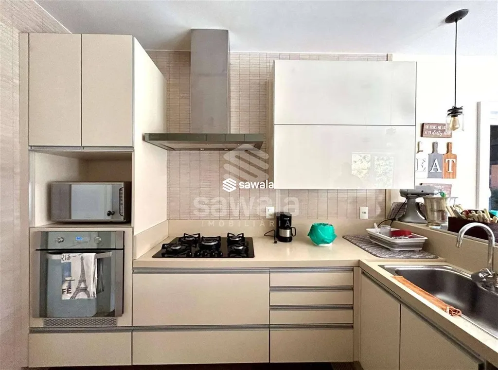 Furnished house with 600 m², 3 bedrooms and 5 baths — photo 29