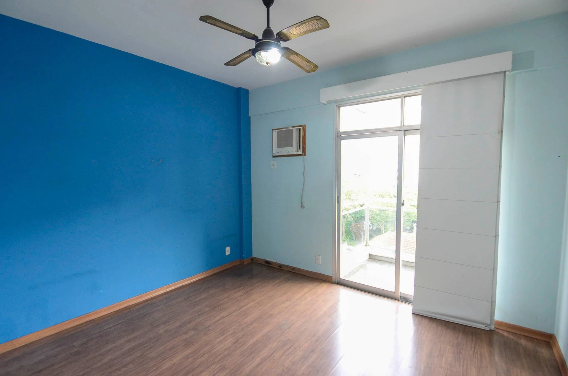 Apartamento para alugar com 4 quartos, 1 suíte e varanda — photo 31