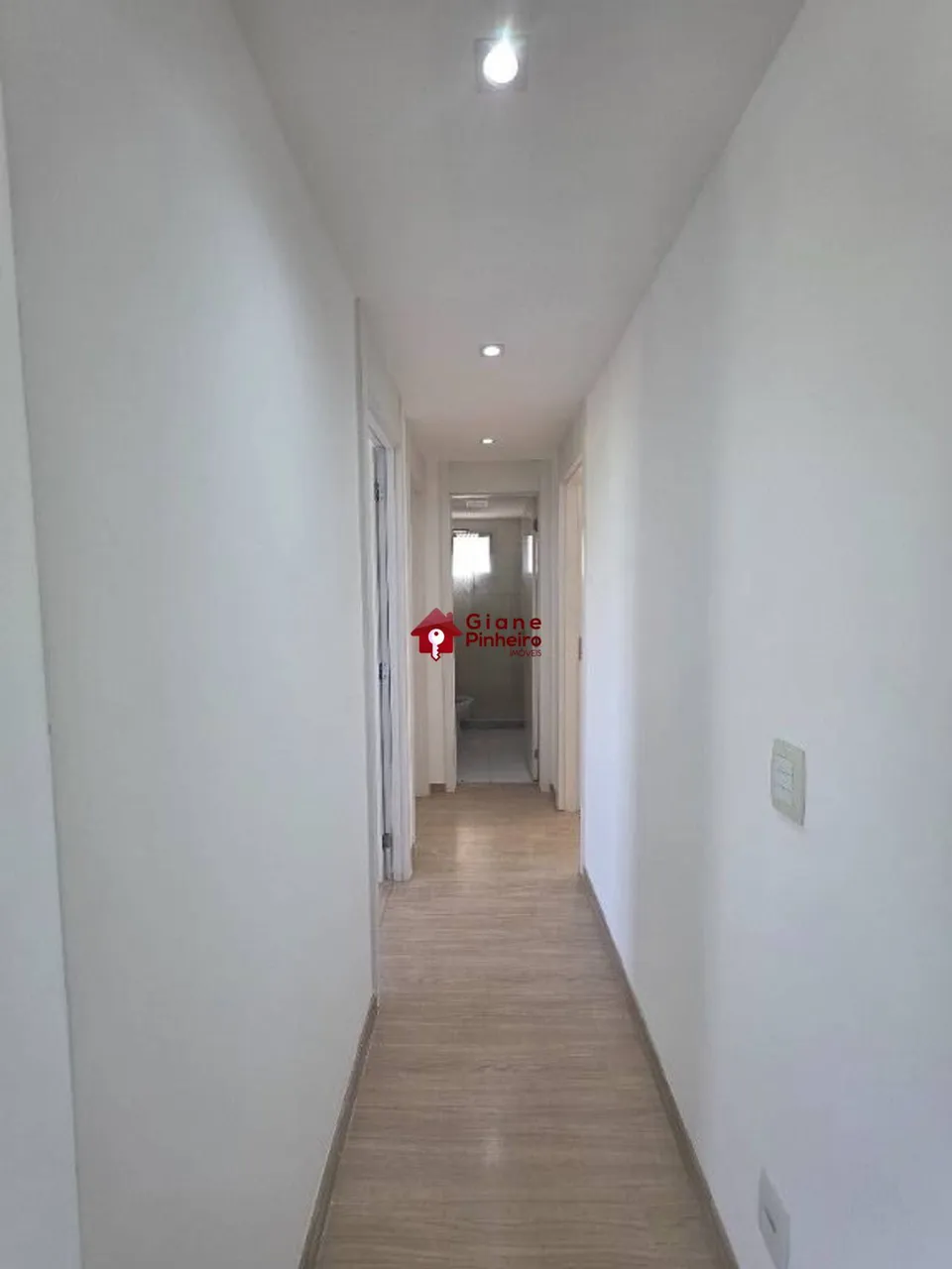 Apartamento de 3 dormitorios de 68 m² con cocina cerrada — photo 14