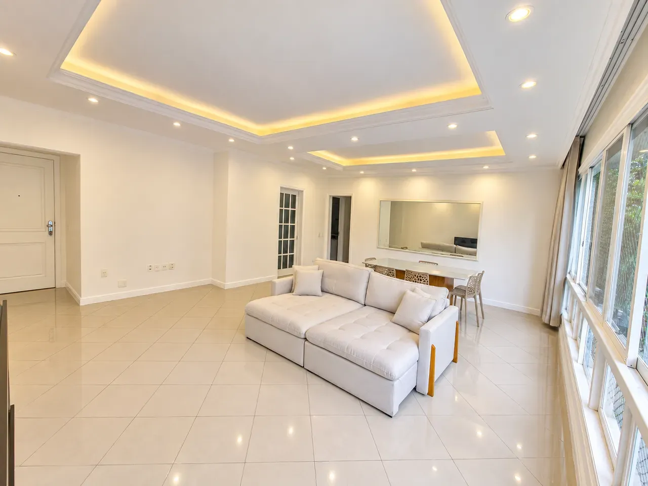 Furnished 120 m² apartment with 3 bedrooms and 3 bathrooms — photo 7