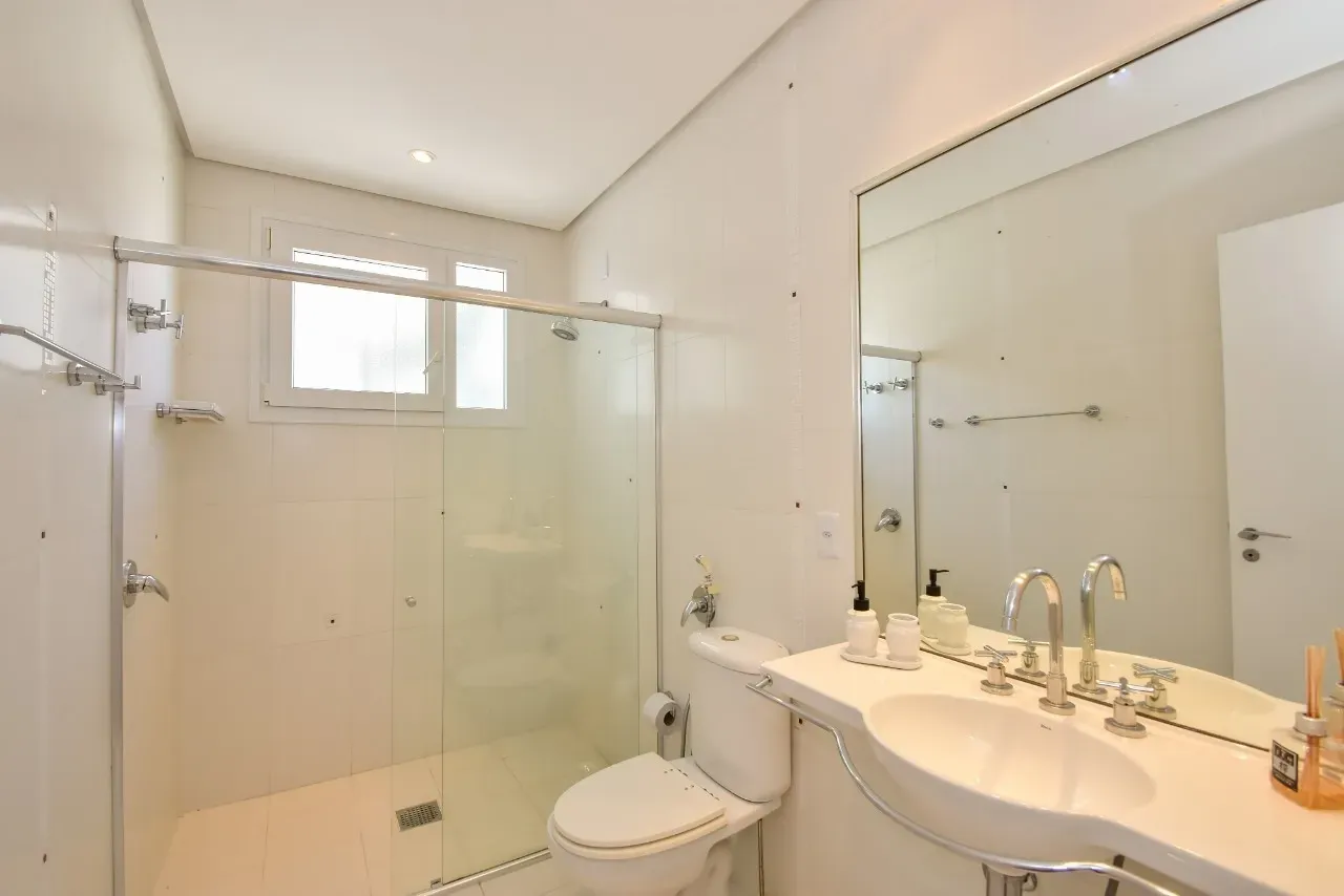 Casa mobiliada com 4 suítes e piscina aberta — photo 34