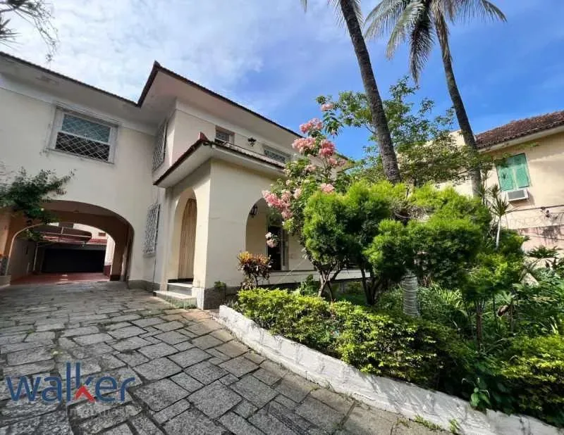 Duplex house for rent with 5 bedrooms and 5 bathrooms — photo 3