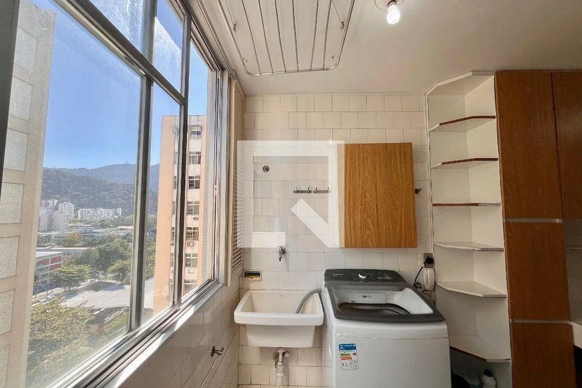 Квартира 90 м² з 3 спальнями та 1 паркомісцем — photo 43
