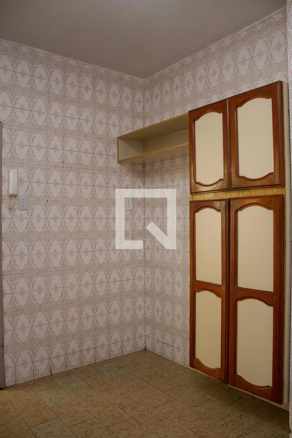 Apartamento com 3 quartos e varanda com área externa