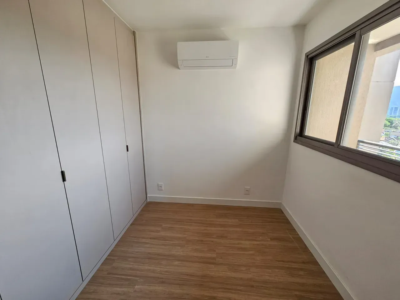 Apartamento de 156 m² com 4 quartos e 5 banheiros — photo 18