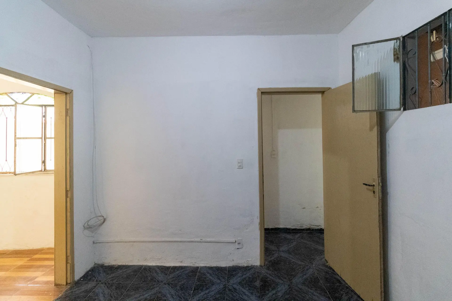 Casa con 2 dormitorios y cocina cerrada con fogón a gas — photo 25