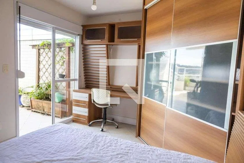 Орендна квартира з 3 спальнями та 304 м² — photo 21