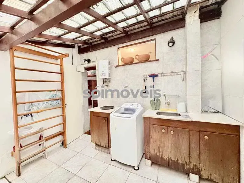 Water view in a one-bedroom apartment, 45 m² — photo 9