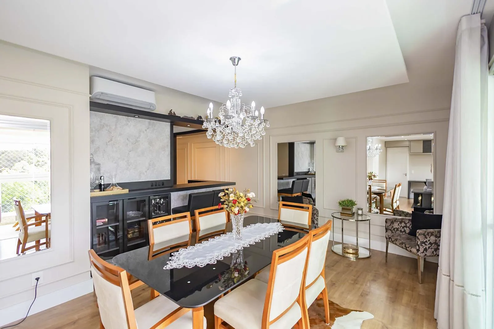 Furnished 2-bedroom apartment with 3 bathrooms