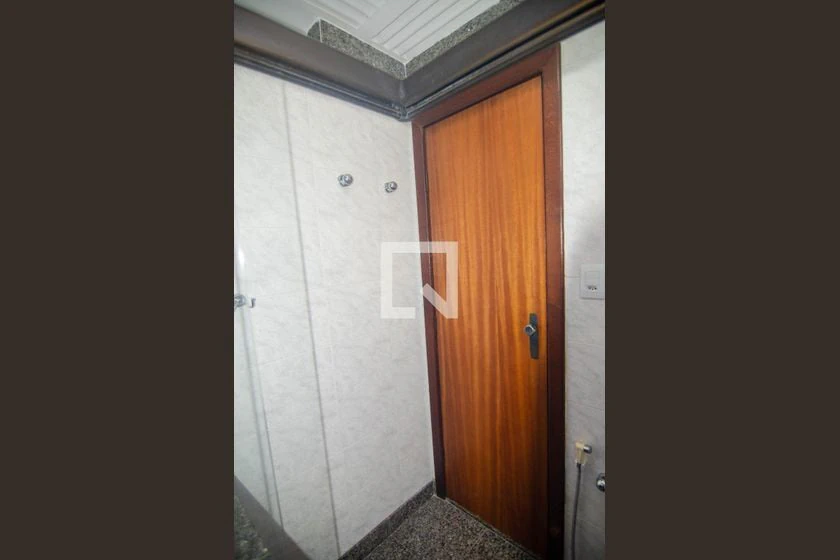 Apartamento sem mobília com 4 quartos e 4 banheiros — photo 69