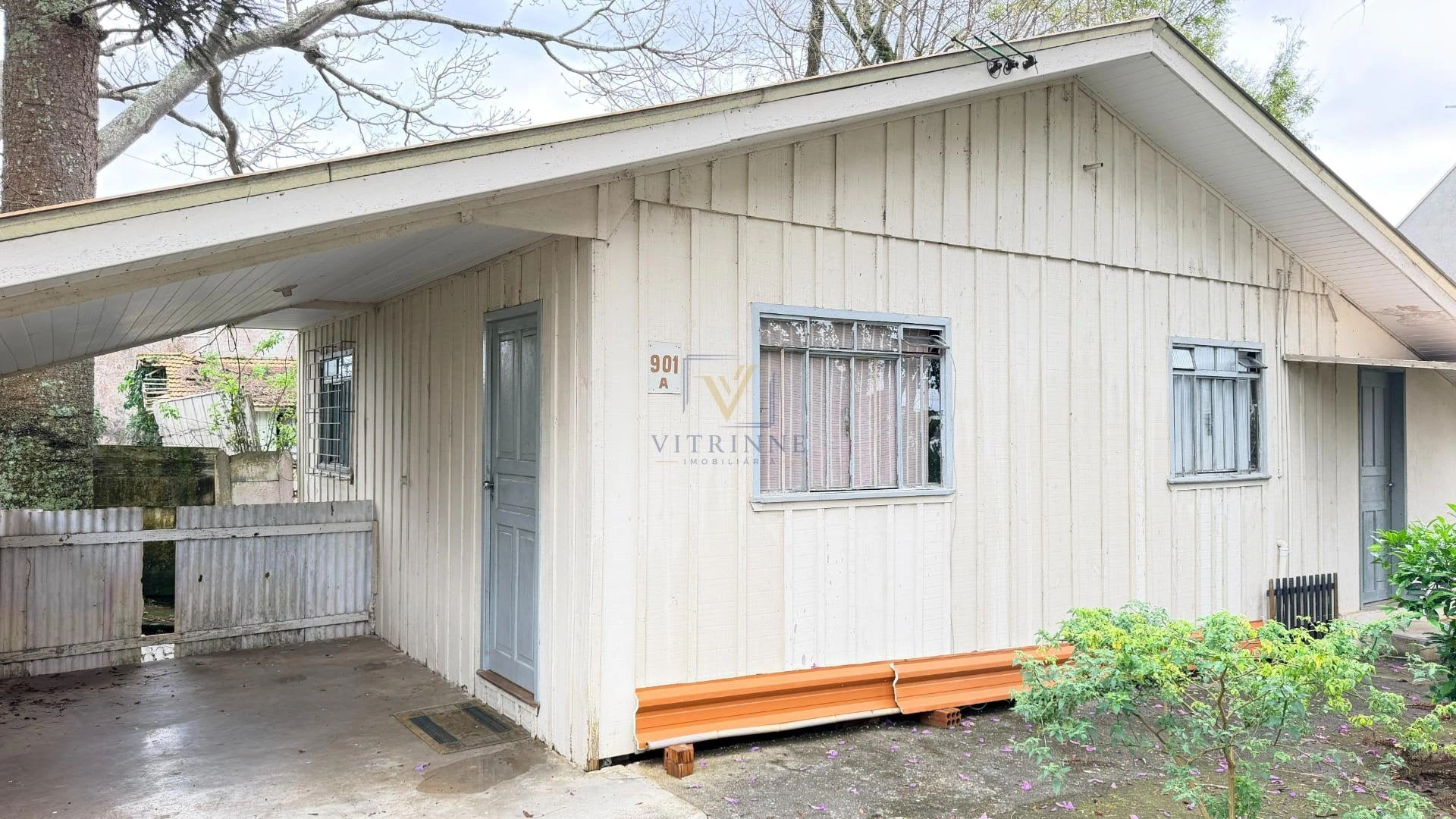 Деревянный пол или ламинат и 2 спальни: дом 60 м² — photo 3