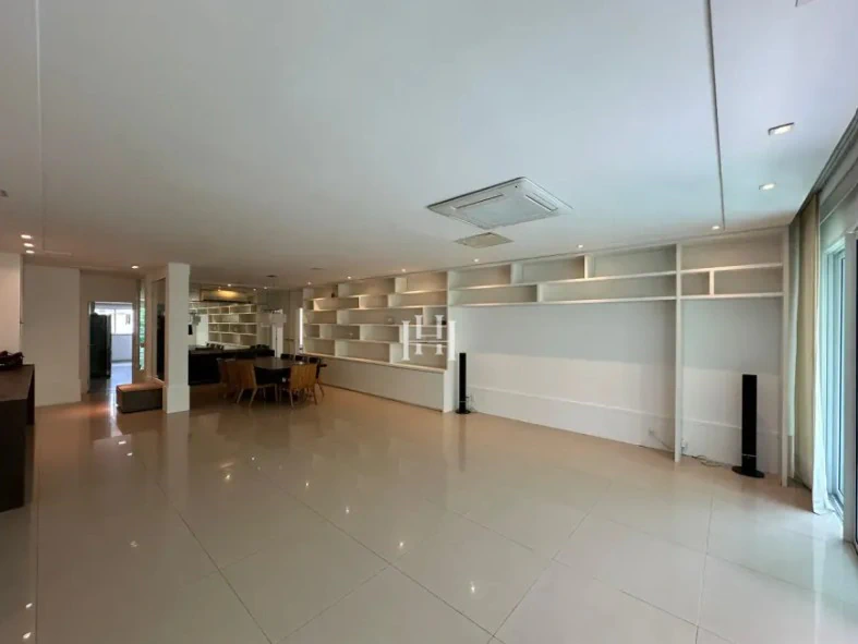 Apartamento mobiliado com 4 quartos e 291 m² — photo 3
