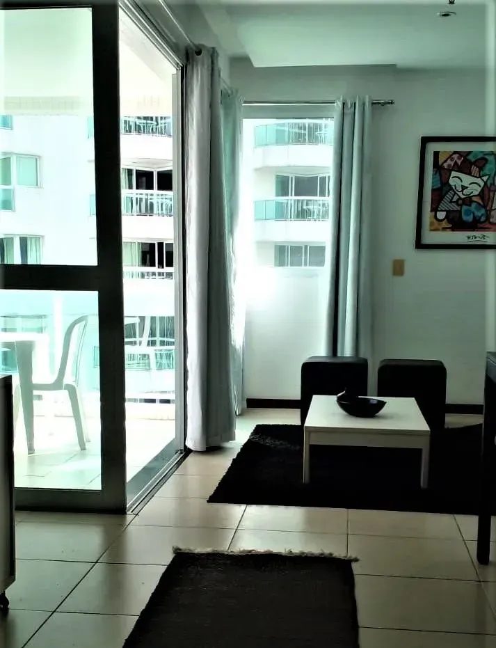 Apartamento mobiliado de 1 quarto com varanda e 1 vaga — photo 5