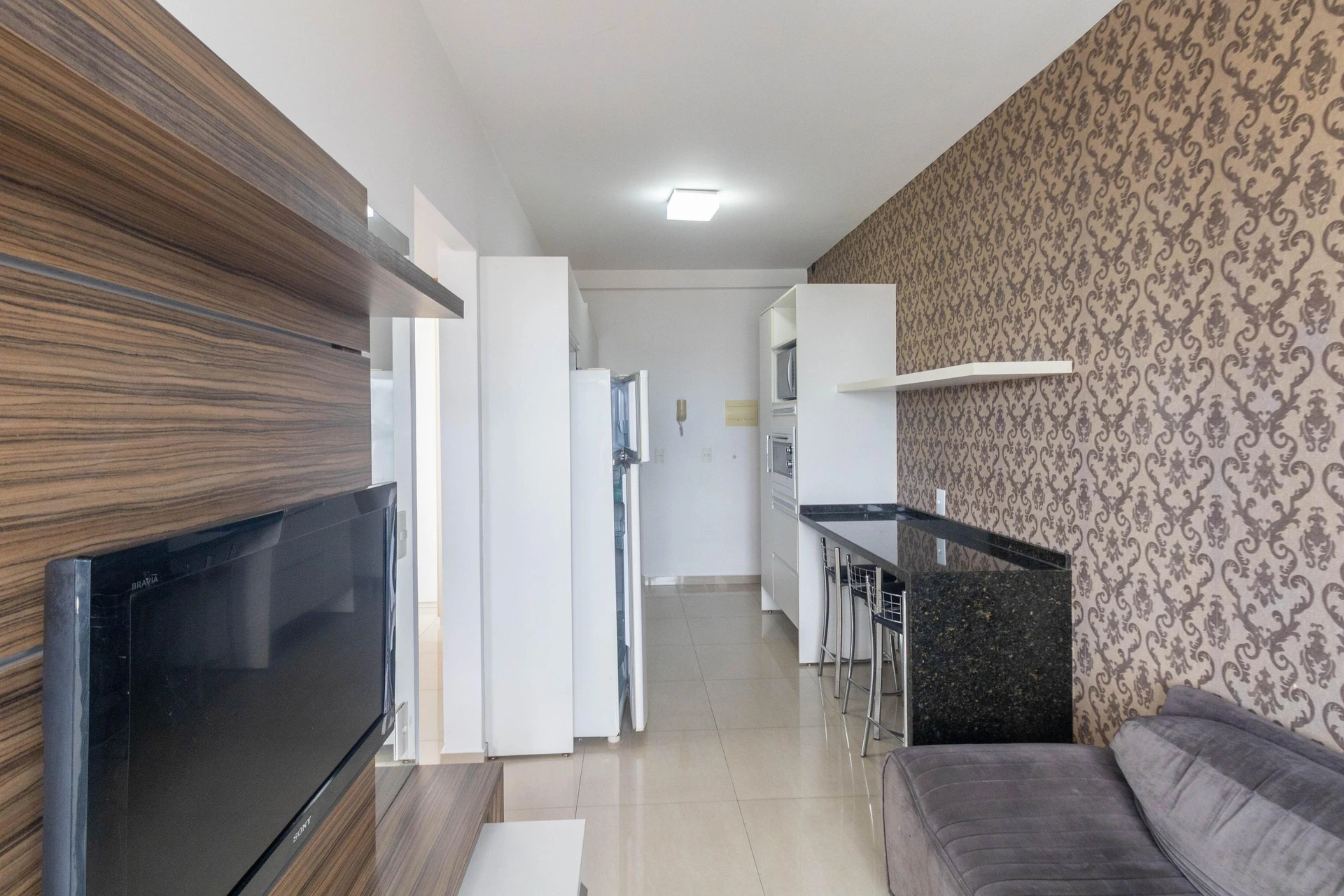2-bedroom apartment in a building with an indoor pool — photo 9