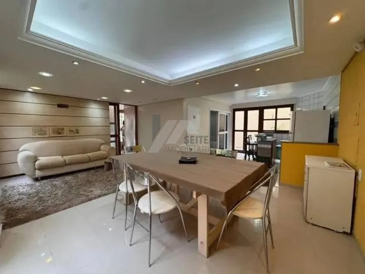 Casa amueblada con 5 dormitorios y 480 m² — photo 32