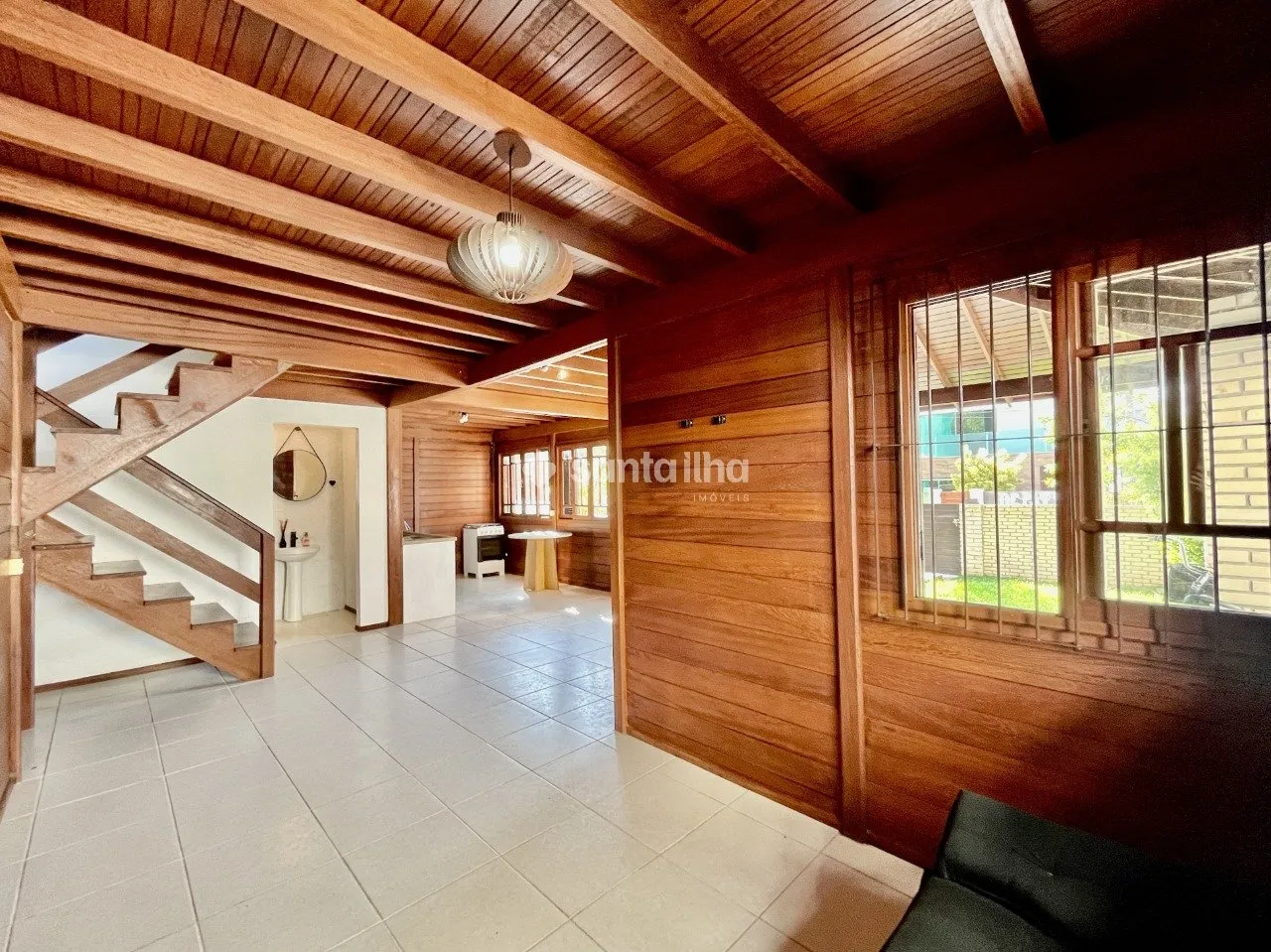 Casa mobiliada de 120 m² com 3 dormitórios e jardim privativo — photo 2