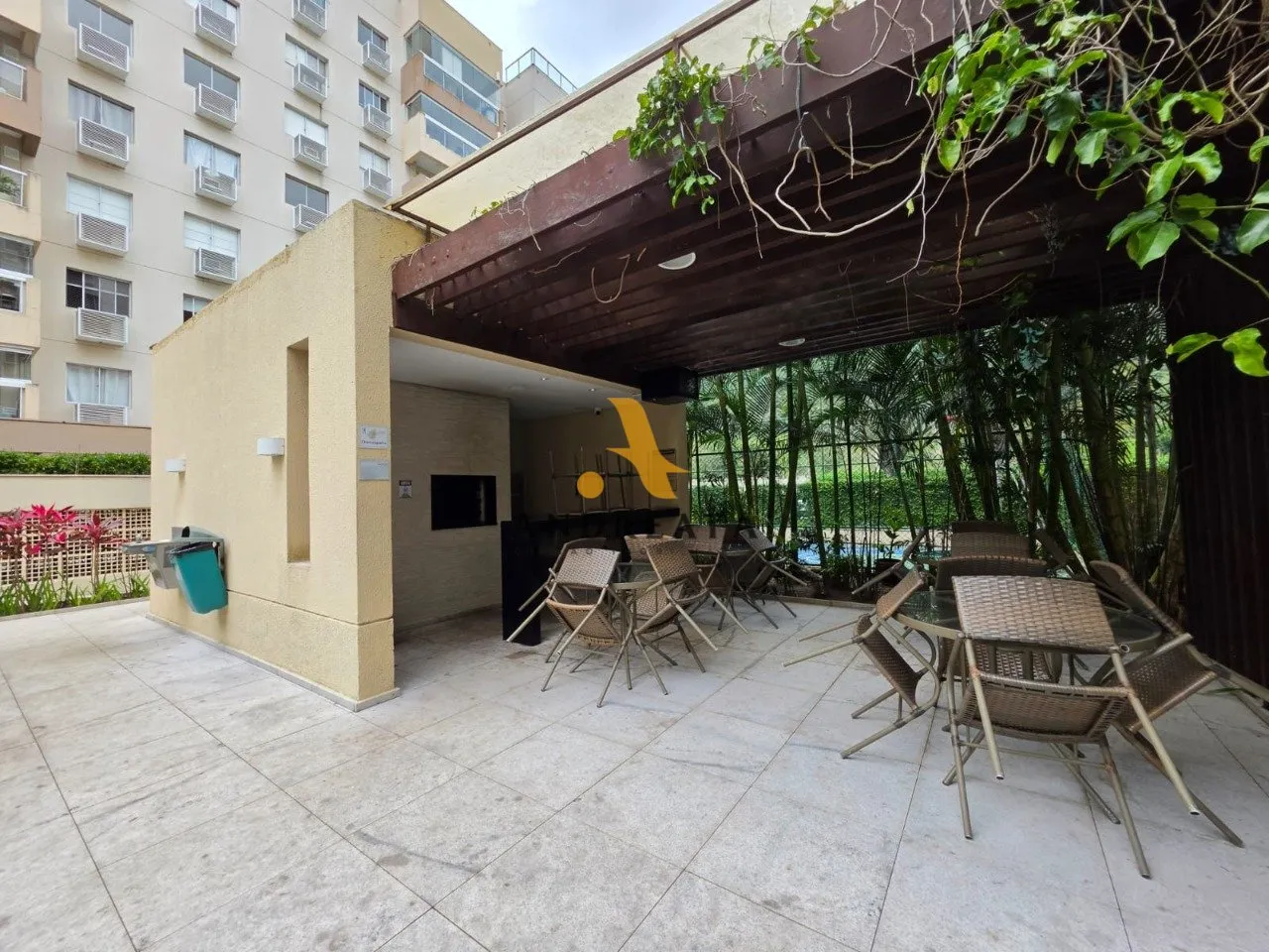 Apartamento de 2 quartos com cozinha americana e 66 m² — photo 10