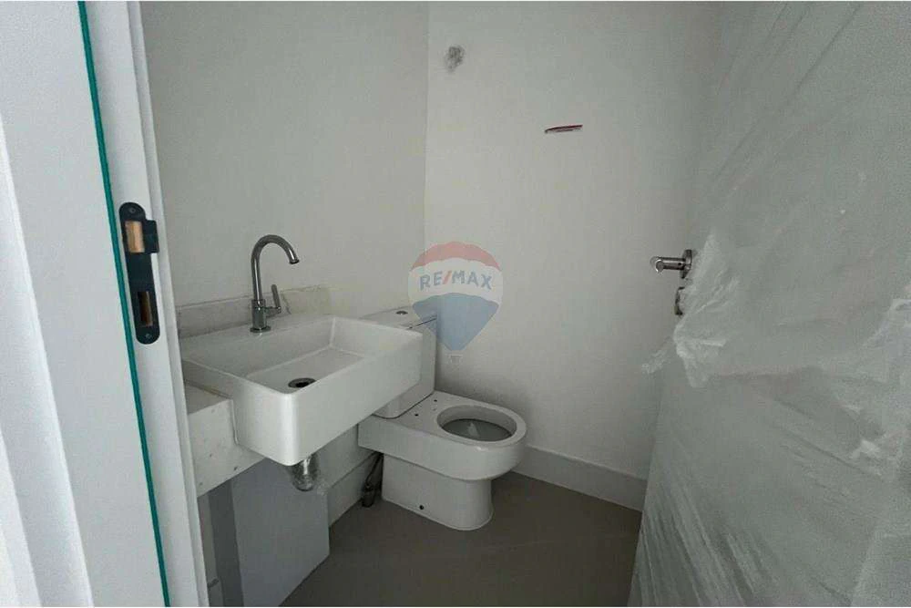150 m² apartment with 3 en-suite bedrooms and parking — photo 23