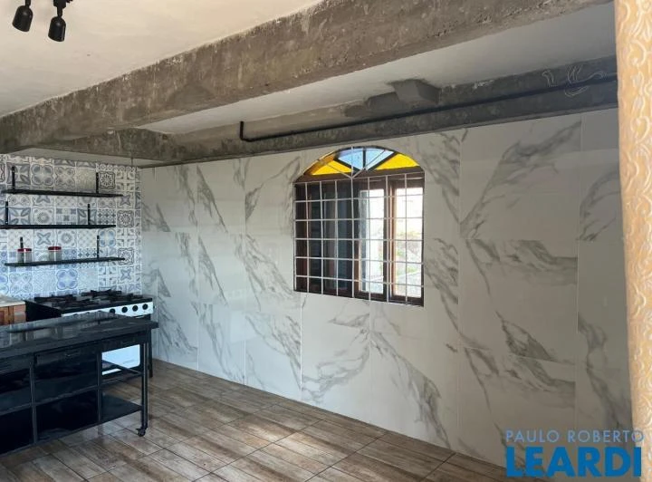 Будинок із відкритою кухнею та 200 м² — photo 3