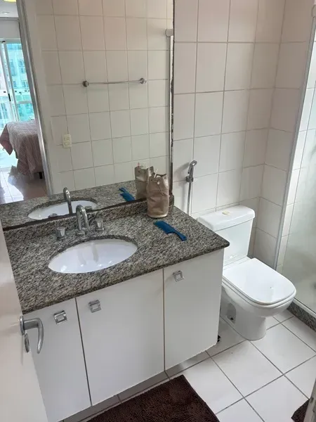 Apartamento sem mobília com cozinha americana a gás — photo 24