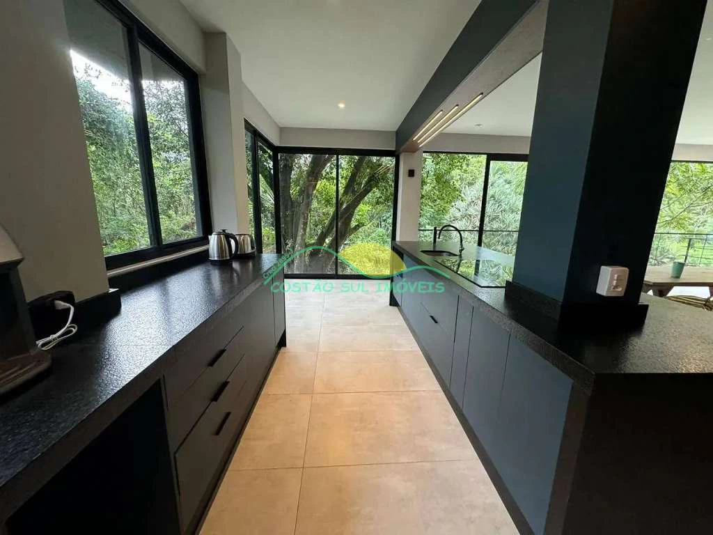Casa em condomínio com 3 quartos e cozinha integrada — photo 2