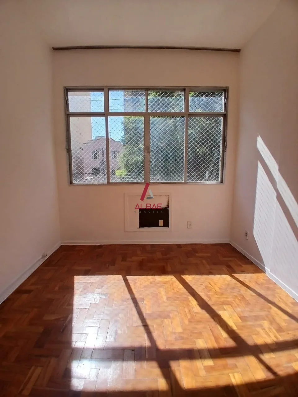 Apartamento com 2 quartos, 1 vaga e banheiro — photo 14