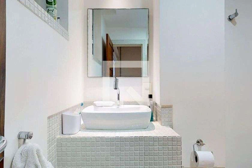 Furnished 2-bedroom apartment with 85 m² and en-suite baths — photo 21
