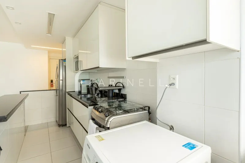 Furnished apartment with 2 bedrooms and 3 bathrooms — photo 13