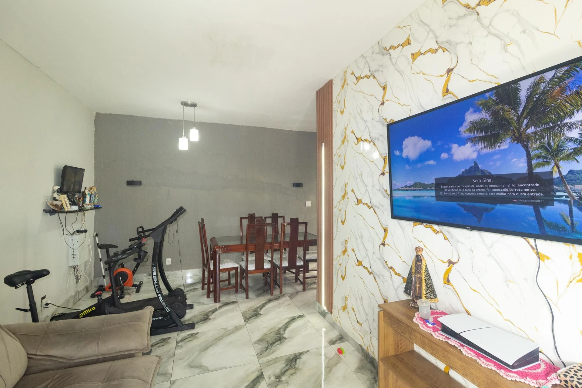 Casa amueblada de 2 dormitorios con parrilla en el balcón — photo 9