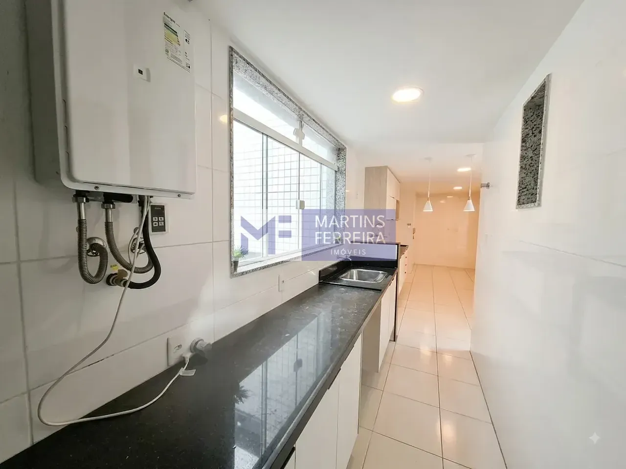 Unfurnished apartment with 4 bedrooms and 5 bathrooms — photo 19