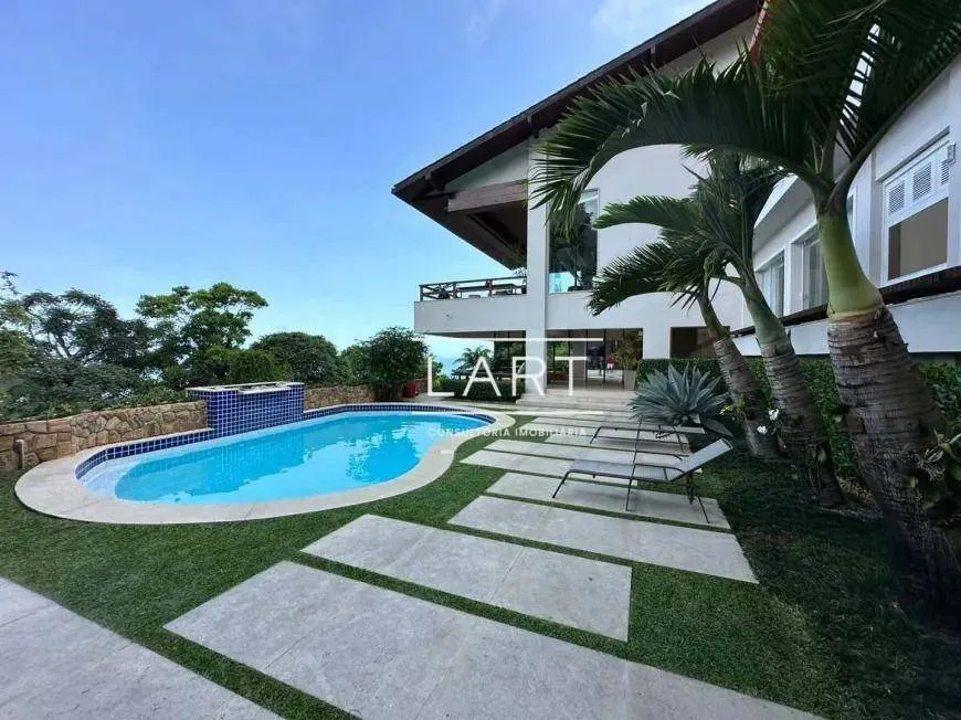 Furnished house with 4 bedrooms and integrated kitchen — photo 18
