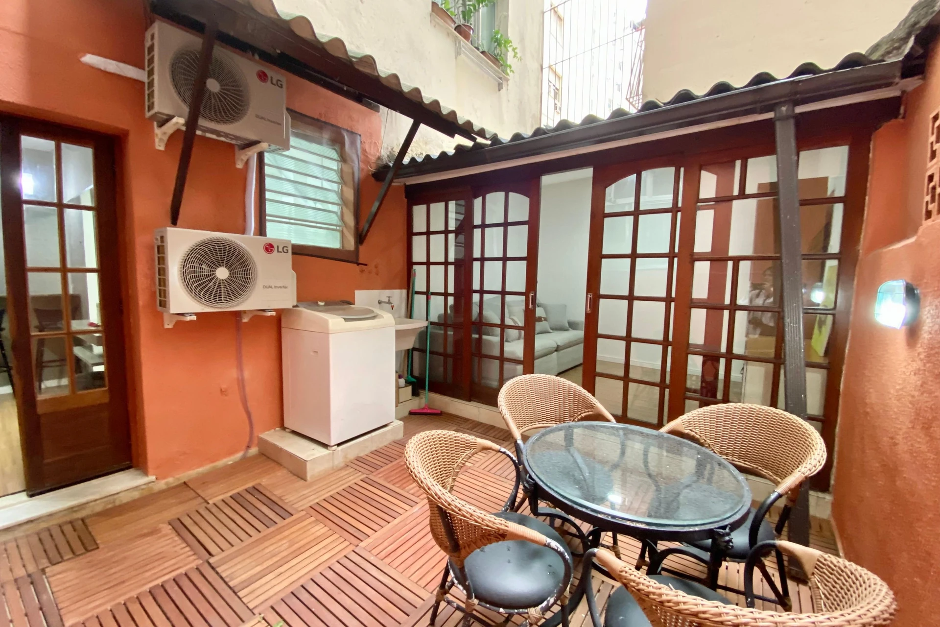 2-bedroom apartment with a private BBQ — photo 32