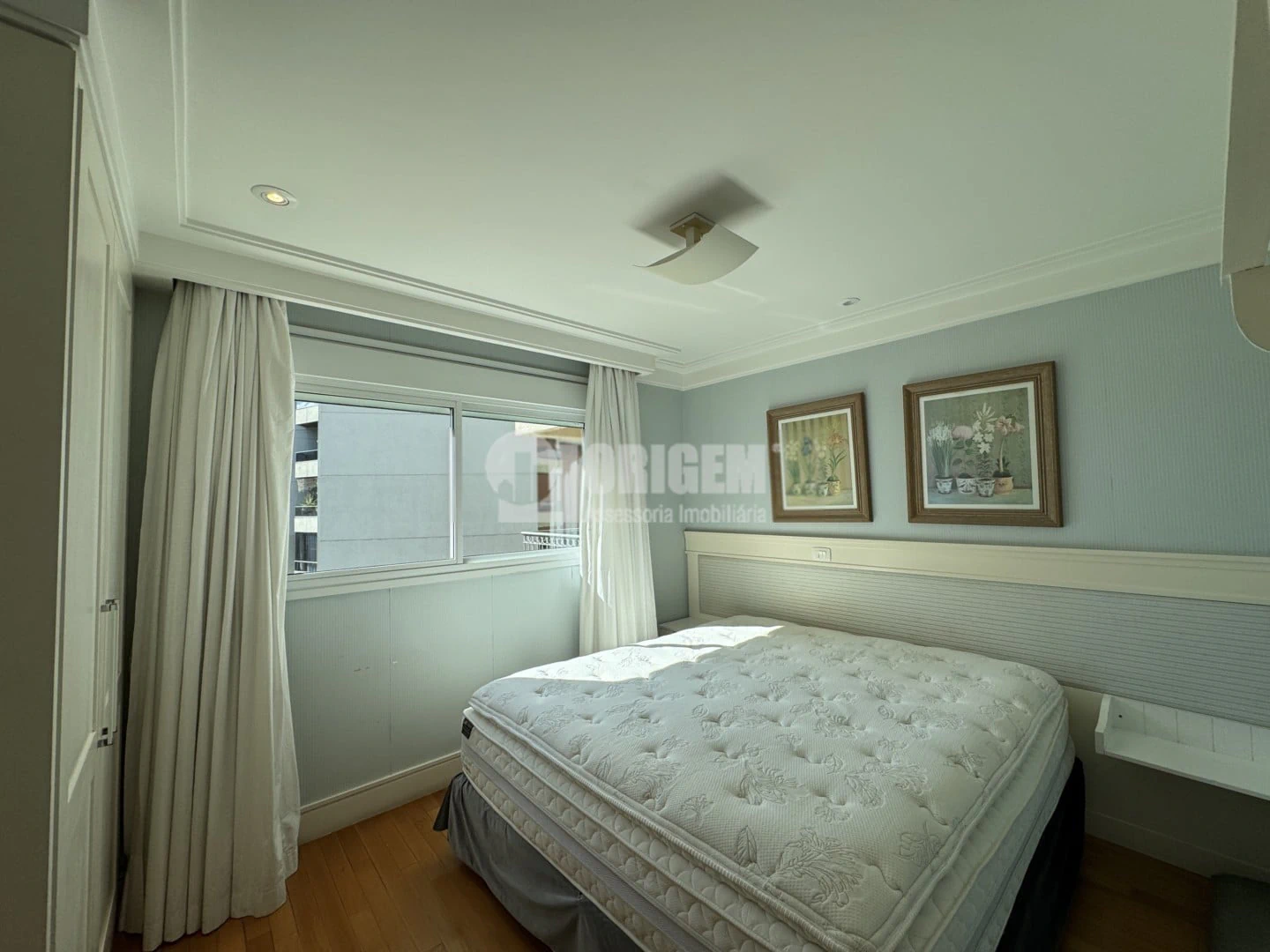2-bedroom apartment with a bathtub in Curitiba — photo 27