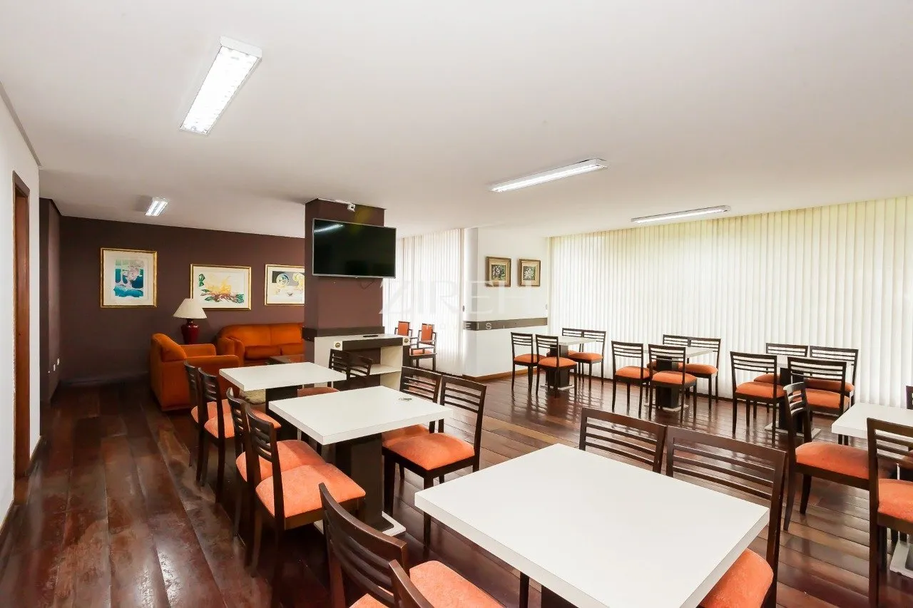 4-bedroom apartment with 219 m² and 2 parking spots — photo 25