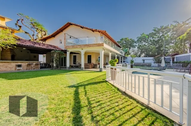 Condominium house with 5 bedrooms and 5 bathrooms — photo 6