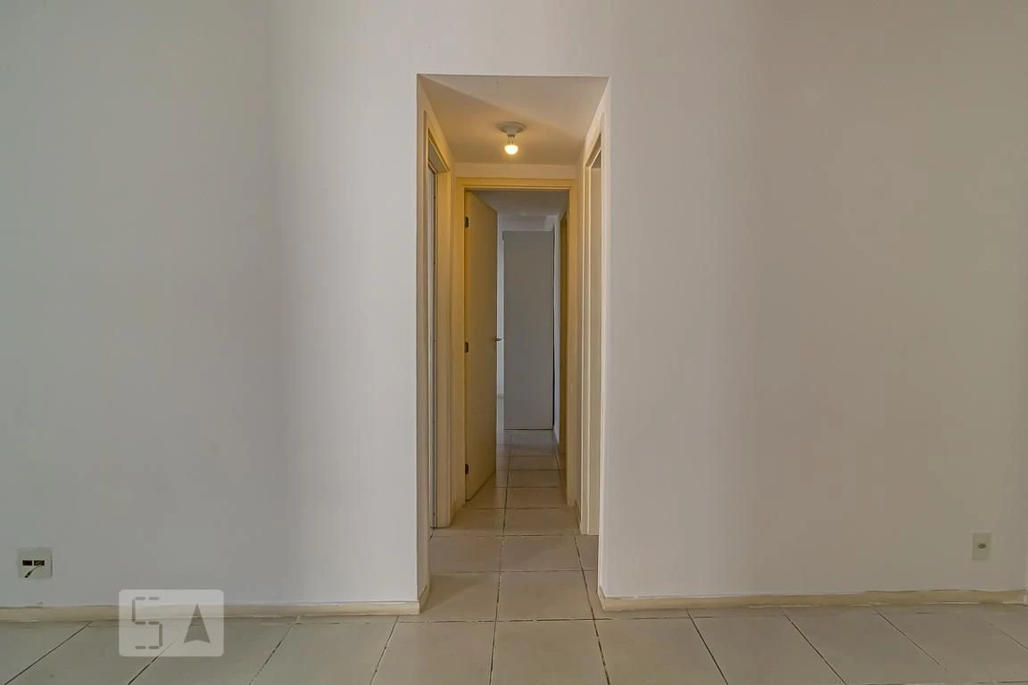 2-bedroom apartment with 1 suite and private balcony BBQ — photo 5