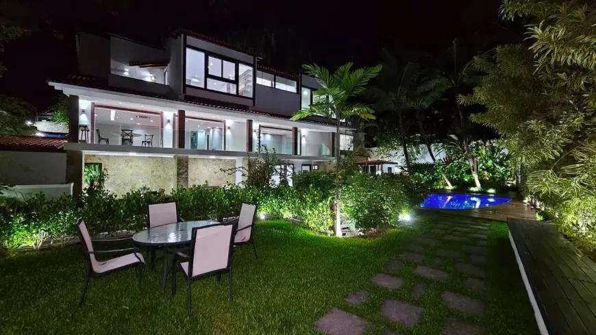 Rental house with 4 en-suite bedrooms and a pool — photo 13