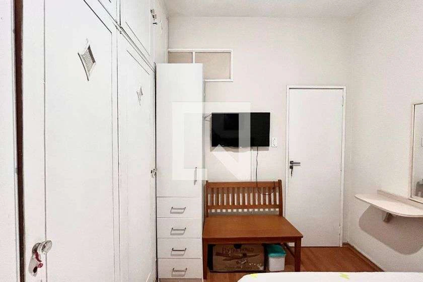 Furnished 40 m² apartment with 1 bedroom and 1 bathroom — photo 8