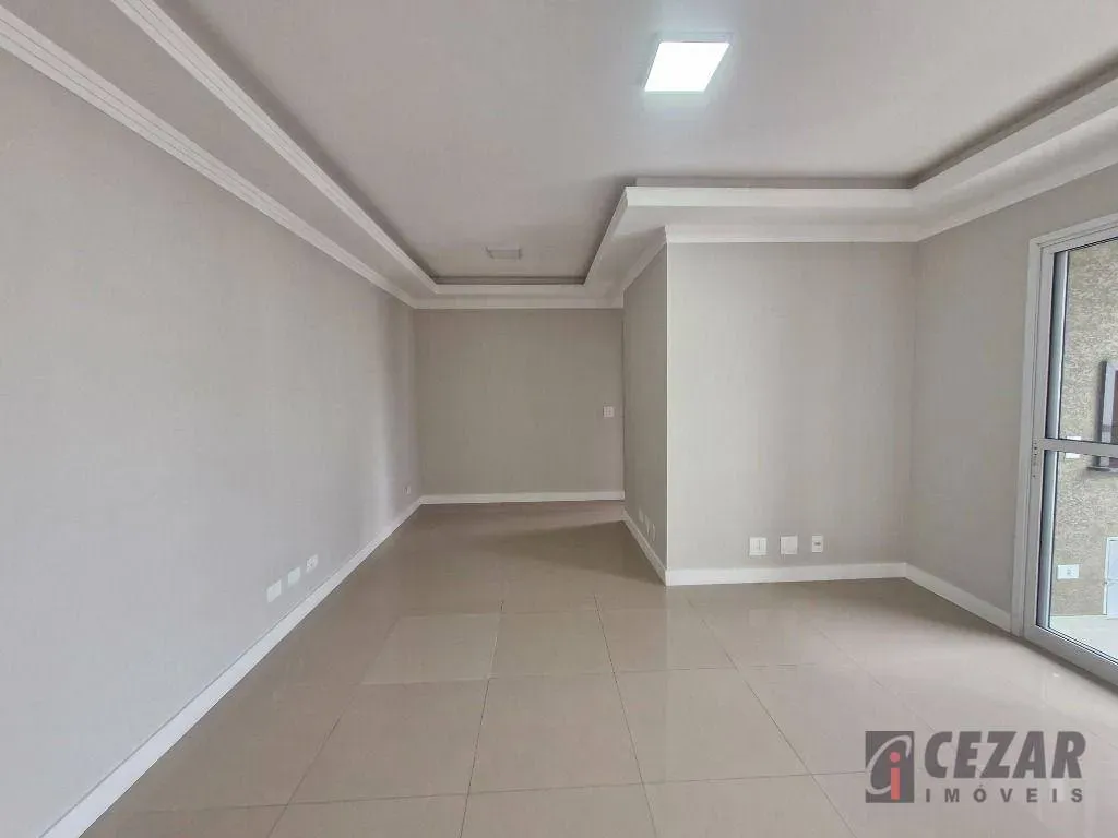 2-bedroom apartment with suite and 2 bathrooms — photo 3