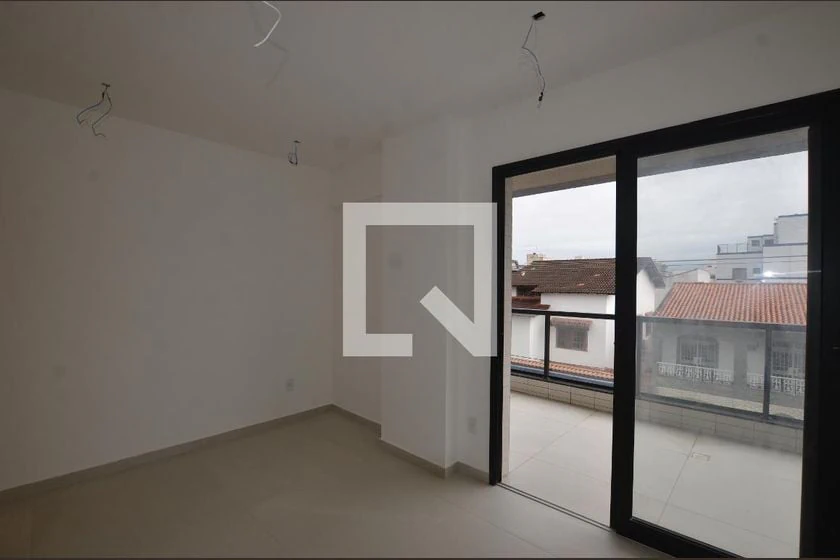 Apartamento de 3 quartos em condomínio com piscina — photo 24