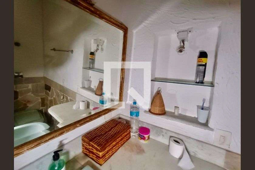 Unfurnished house with 2 bedrooms and private garden — photo 25