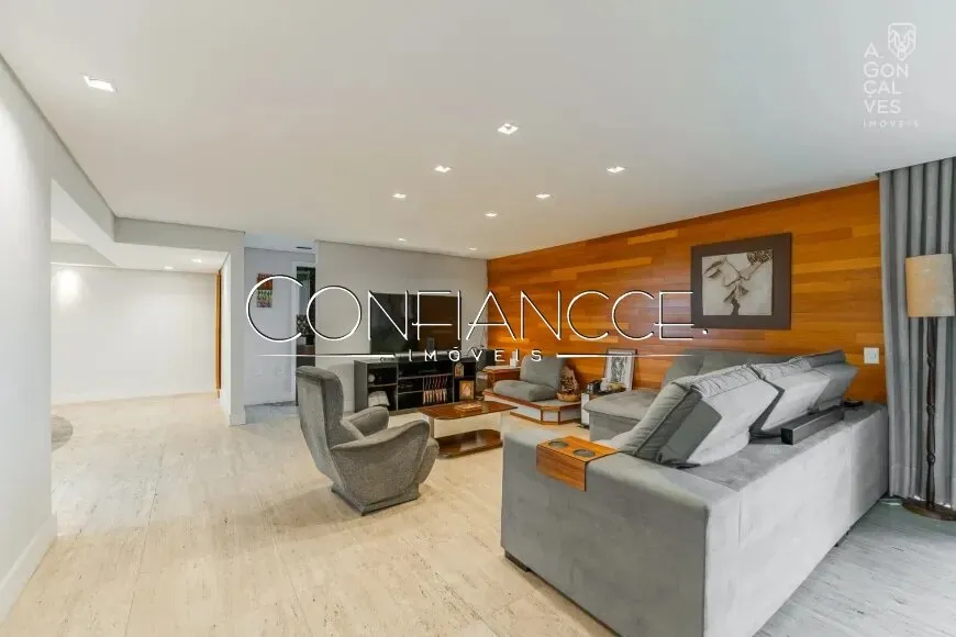 Penthouse with 4 en-suite bedrooms and private BBQ garden — photo 3