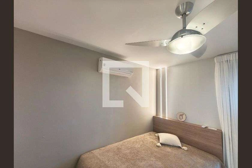 2-bedroom apartment with 1 en-suite and open-plan kitchen — photo 16