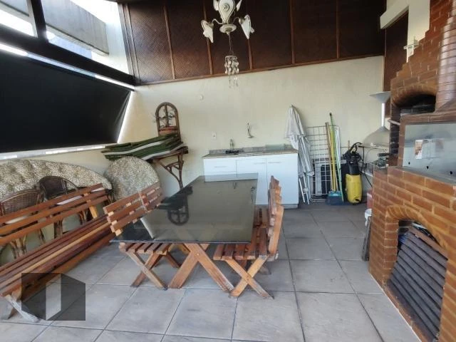 Duplex penthouse with 172 m², 2 bedrooms, 2 bathrooms — photo 12