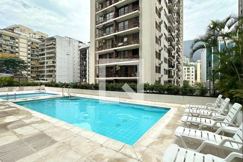 Mountain view in a one-bedroom apartment, 58 m² — photo 24