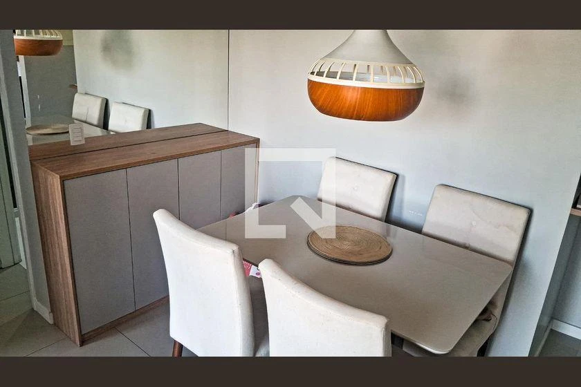 2-bedroom apartment with a home office — photo 23