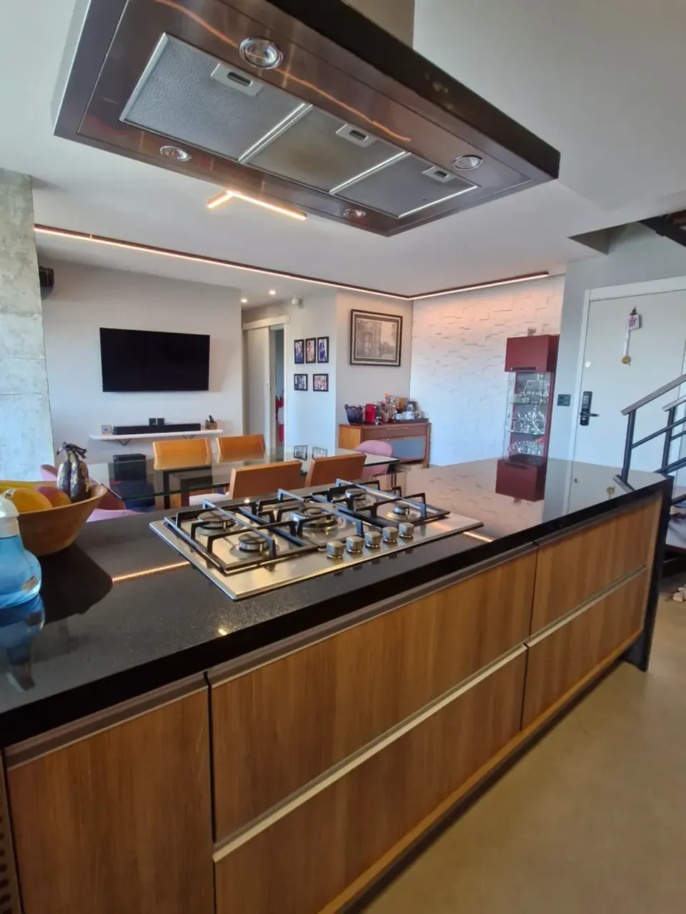 Furnished 4-bedroom apartment with 178 m² — photo 17