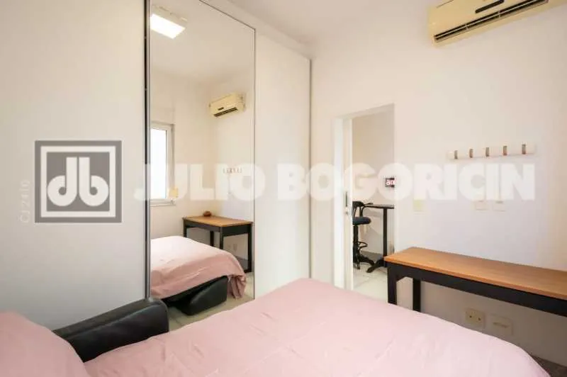 Furnished apartment with 2 bedrooms and 2 bathrooms — photo 11