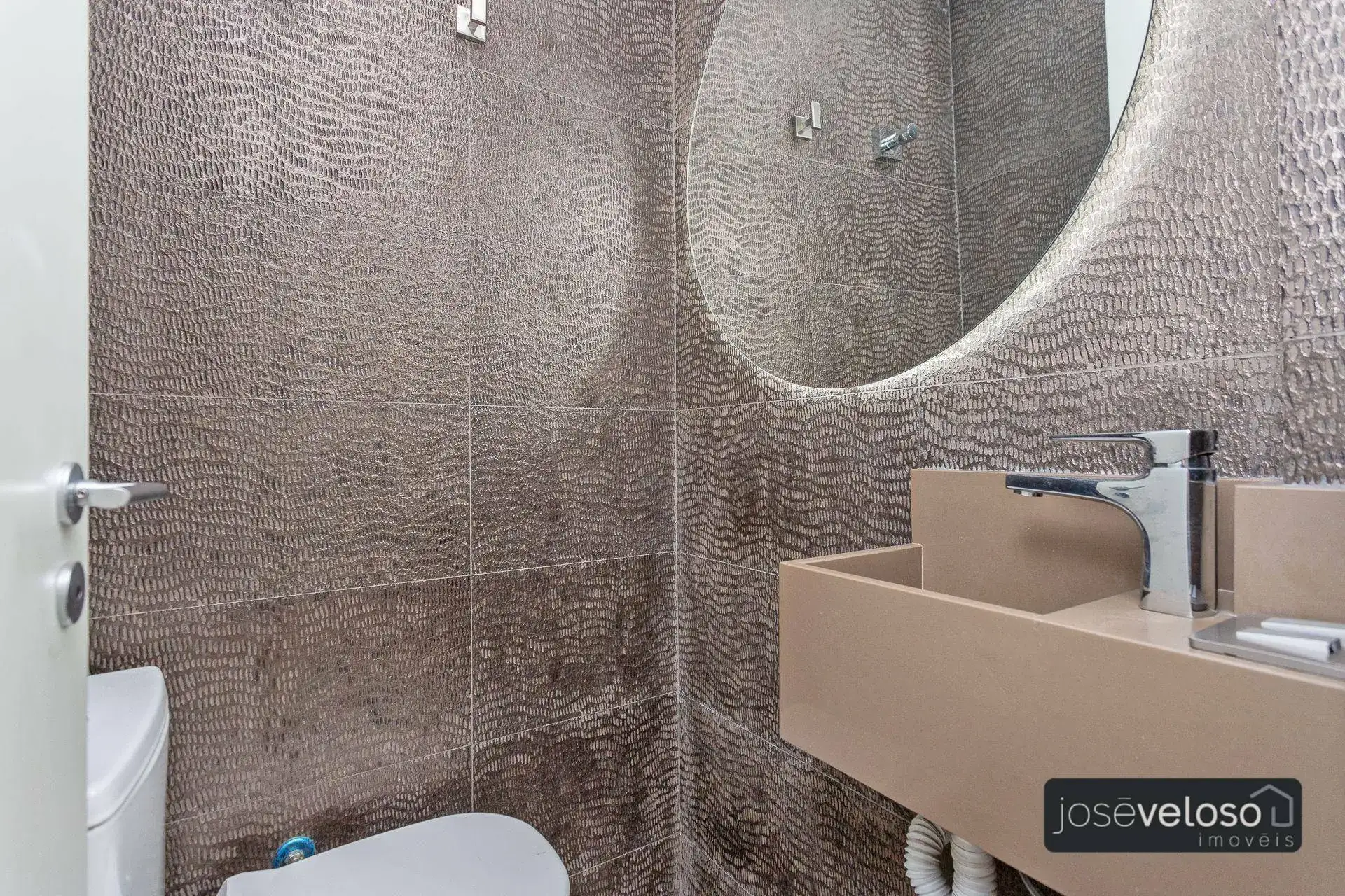 137 m² apartment with 3 bedrooms and air conditioning — photo 39