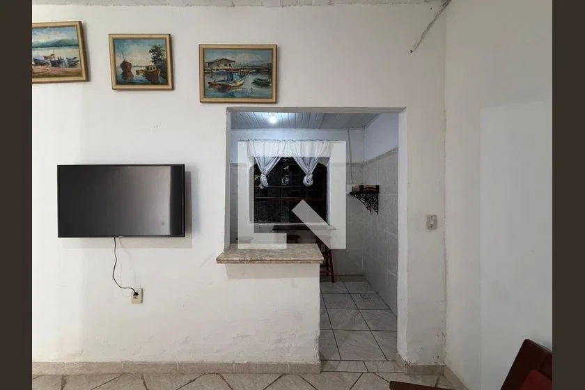 Studio mobiliado de 45 m² com varanda e cozinha fechada — photo 2